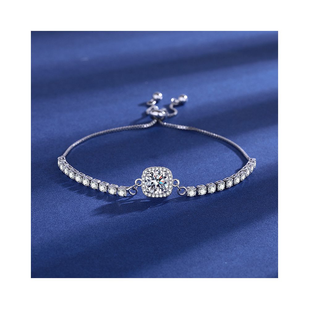 Live Stream Hot Selling 2 Carat Princess Square Bag with Imitation Moissanite Bracelet A Unique and Versatile Elegant Bracelet for Women