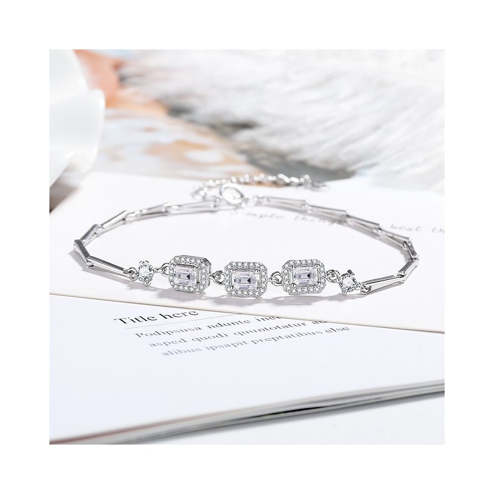 Live Stream Hot Selling 2 Carat Princess Square Bag with Imitation Moissanite Bracelet A Unique and Versatile Elegant Bracelet for Women