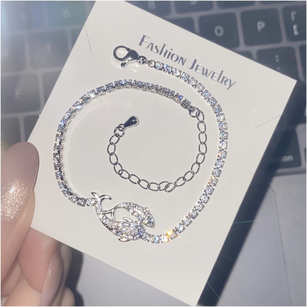Live Stream Hot Selling 2 Carat Princess Square Bag with Imitation Moissanite Bracelet A Unique and Versatile Elegant Bracelet for Women