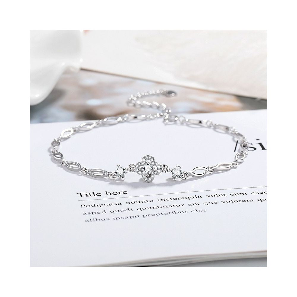 Live Stream Hot Selling 2 Carat Princess Square Bag with Imitation Moissanite Bracelet A Unique and Versatile Elegant Bracelet for Women