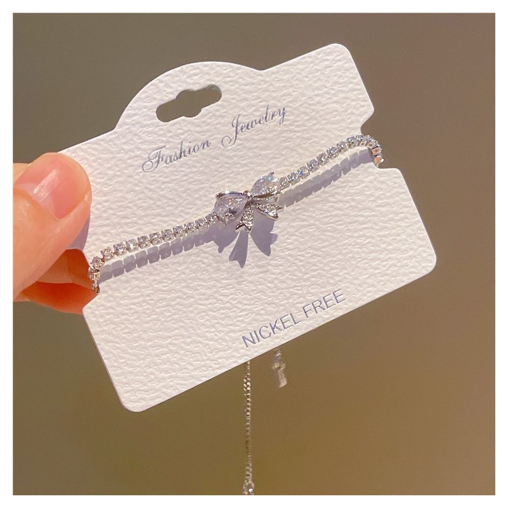 Live Stream Hot Selling 2 Carat Princess Square Bag with Imitation Moissanite Bracelet A Unique and Versatile Elegant Bracelet for Women