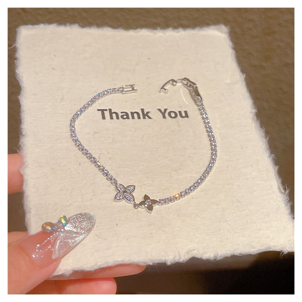 Live Stream Hot Selling 2 Carat Princess Square Bag with Imitation Moissanite Bracelet A Unique and Versatile Elegant Bracelet for Women