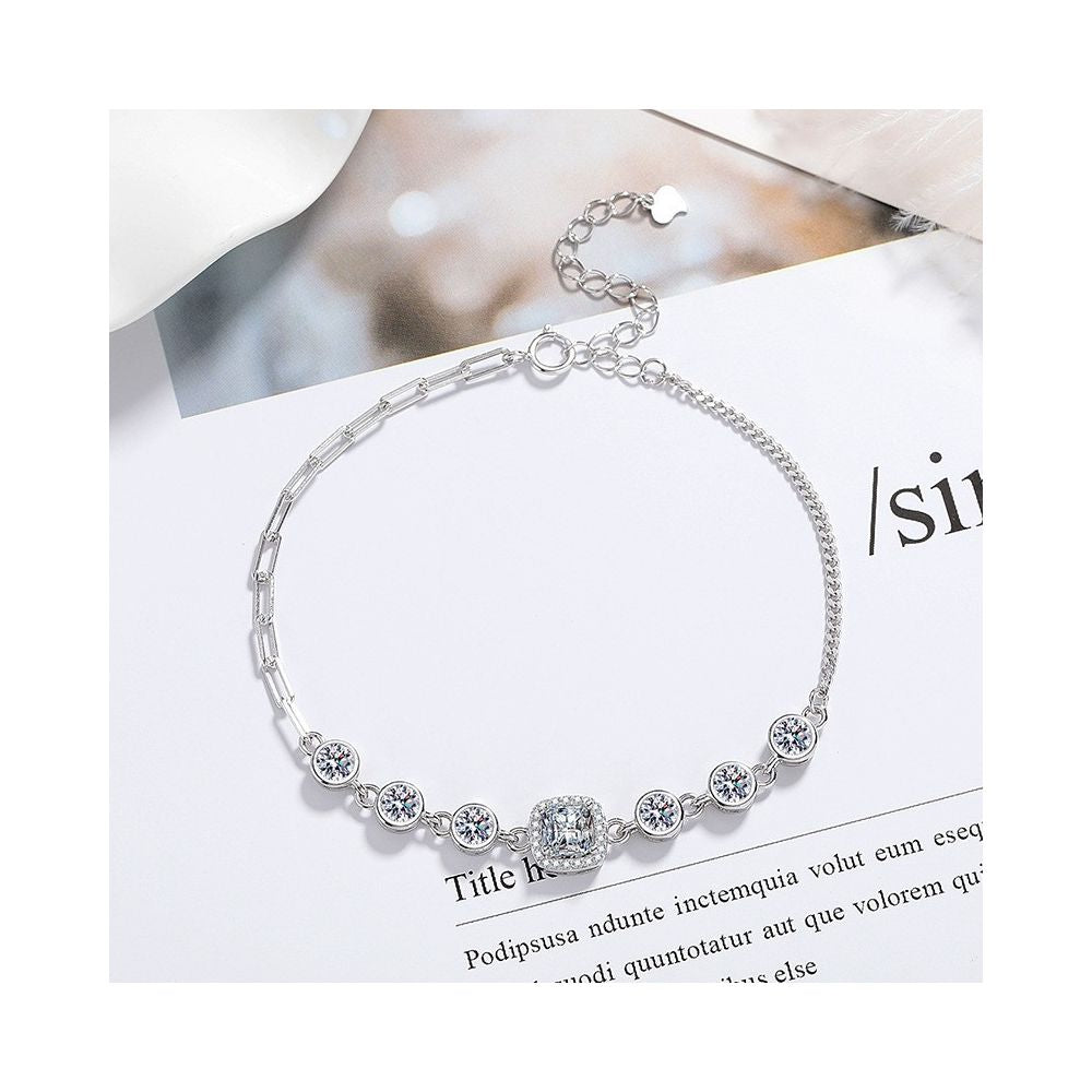 Live Stream Hot Selling 2 Carat Princess Square Bag with Imitation Moissanite Bracelet A Unique and Versatile Elegant Bracelet for Women