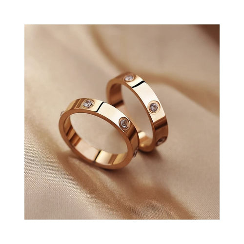 Best-Selling Korean Diamond Titanium Ring – Rhinestone Light Luxury Couple Band